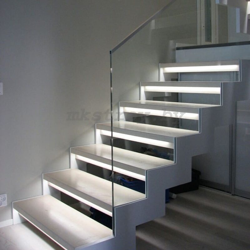 043 Ограждение со стеклом